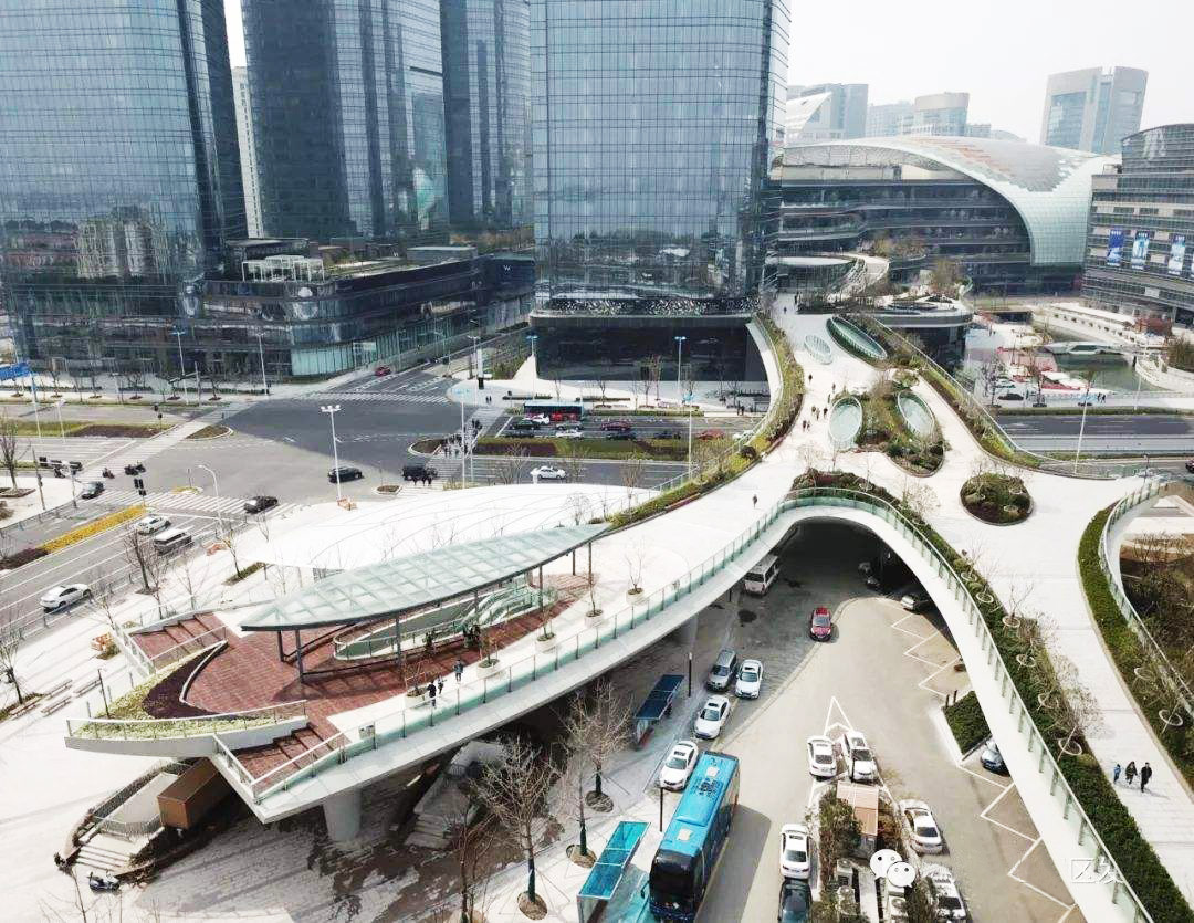 星港过街天桥